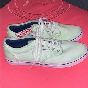 NWT New Lime Green Women’s Size 7.5 Atwood VANS